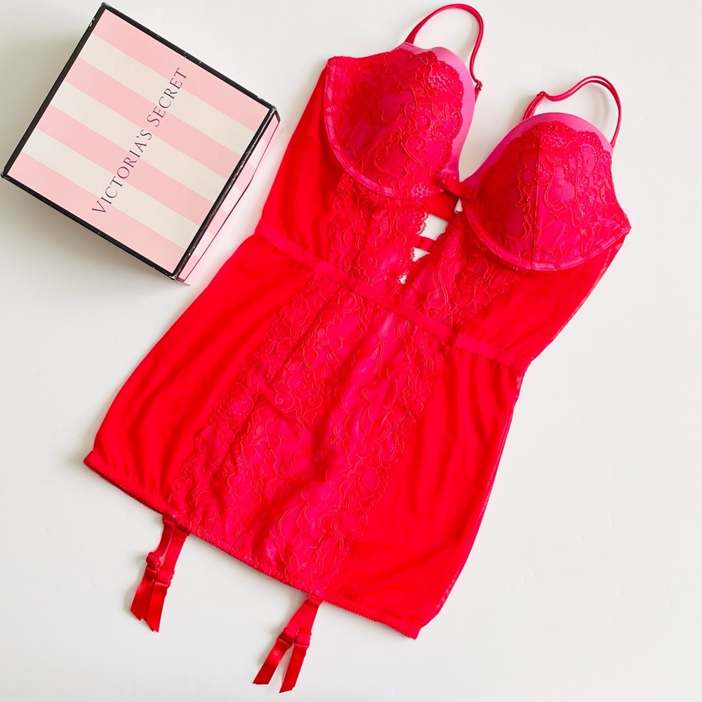 Vintage Victoria’s Secret 36D red teddy with garters